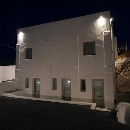 Fira Unique Rooms- Fira Center ภายนอก รูปภาพ