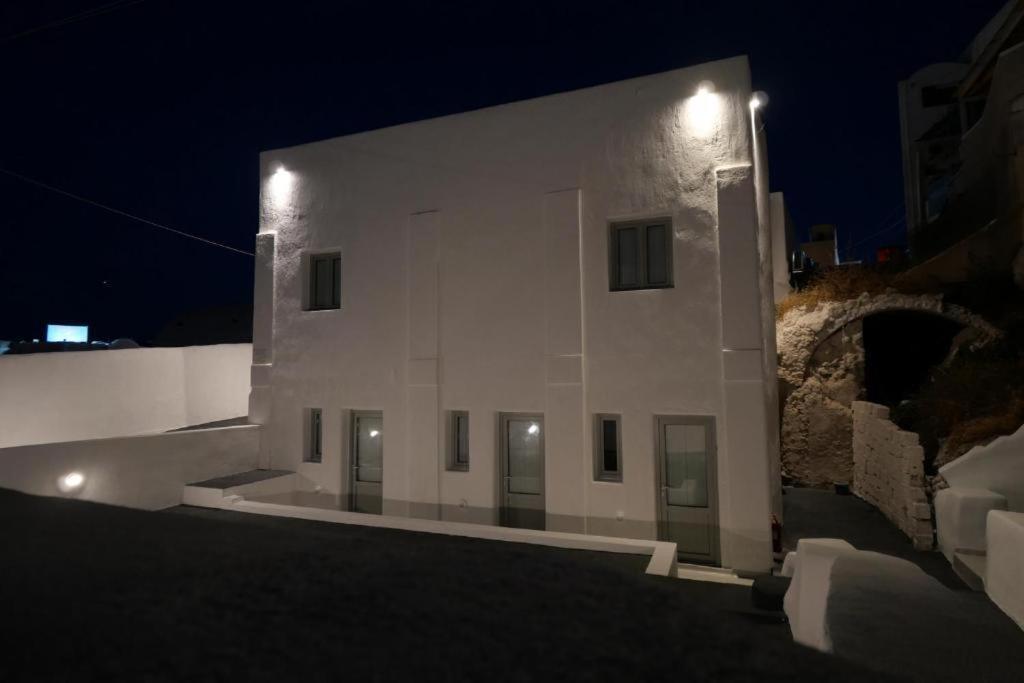 Fira Unique Rooms- Fira Center ภายนอก รูปภาพ